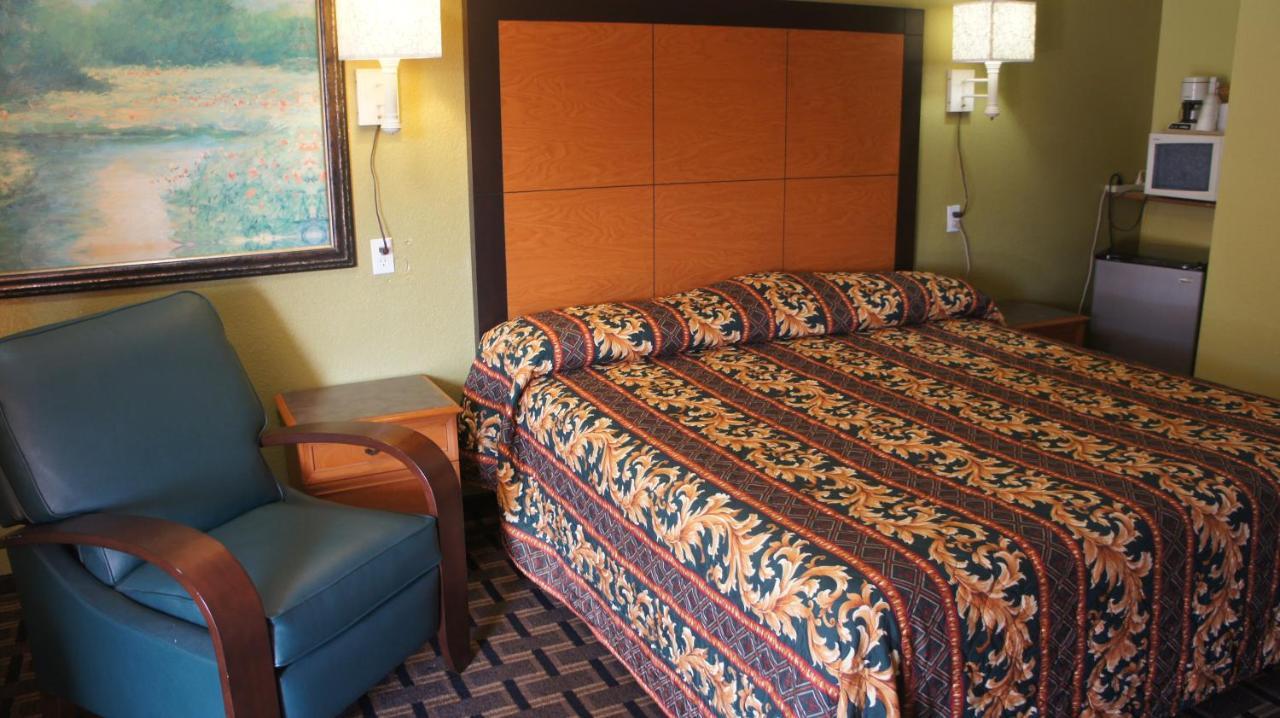Regency Inn Taylor Экстерьер фото